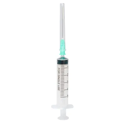 JERINGA CON AGUJA DESCARTABLE – 5 ML. – X1