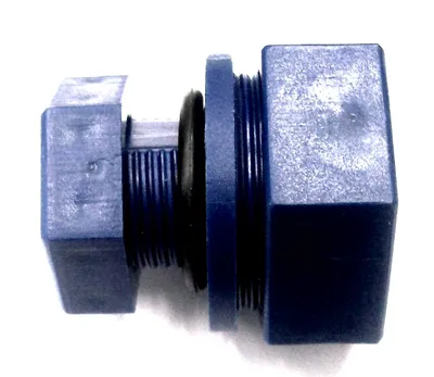 Soporte sin válvula, para tetinas de baldes plásticos.